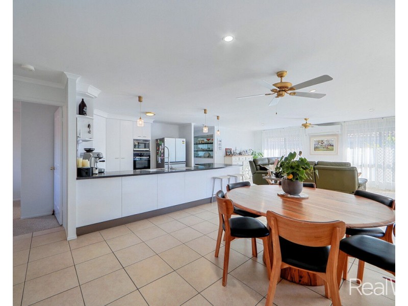 16 Foster Drive, Bundaberg North QLD 4670