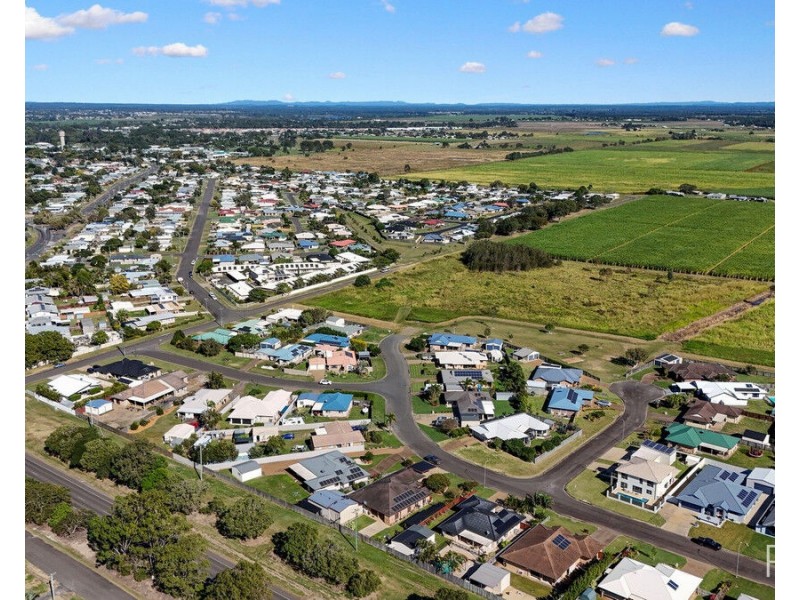 16 Foster Drive, Bundaberg North QLD 4670