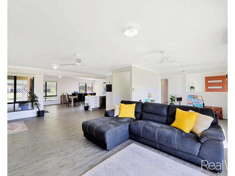 15 Appaloosa Drive, Branyan QLD 4670