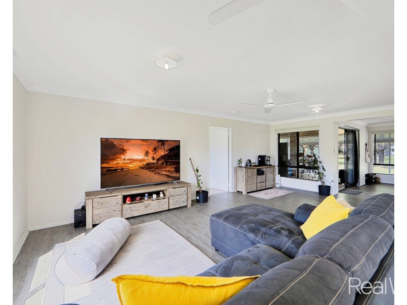 15 Appaloosa Drive, Branyan QLD 4670