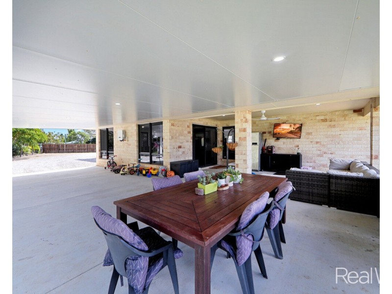 15 Appaloosa Drive, Branyan QLD 4670