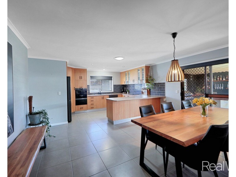 14 Maughan Street, Thabeban QLD 4670