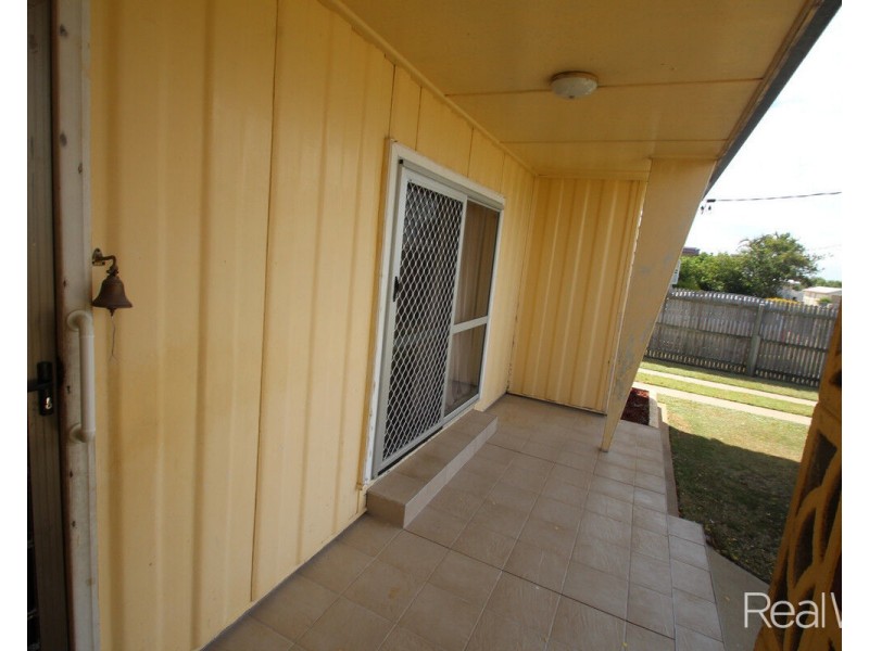 6 Auer Street, Kepnock QLD 4670