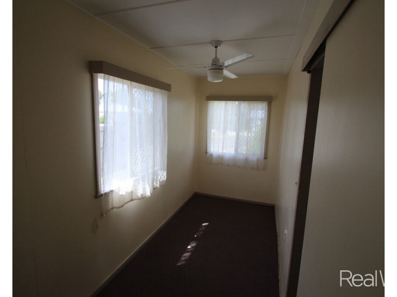 6 Auer Street, Kepnock QLD 4670