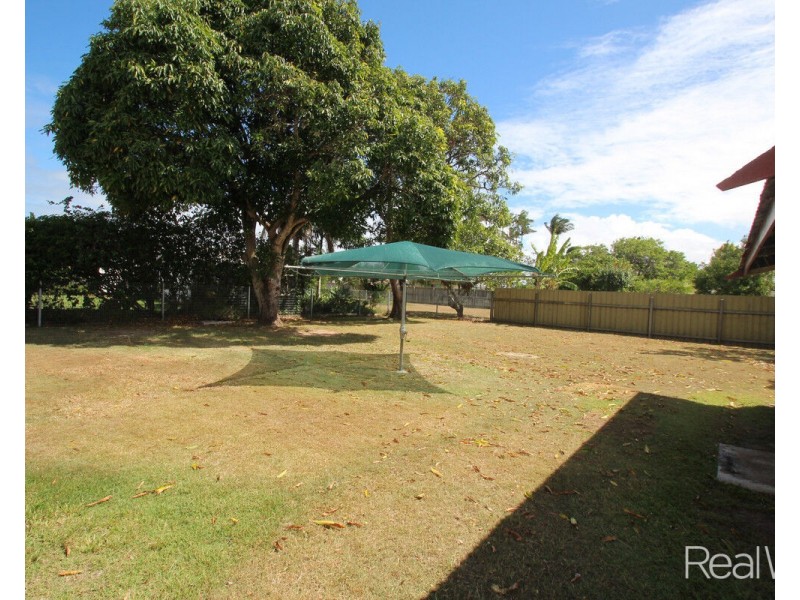 6 Auer Street, Kepnock QLD 4670