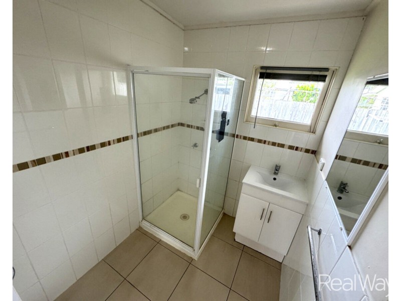 2/31 Payne Street, Millbank QLD 4670