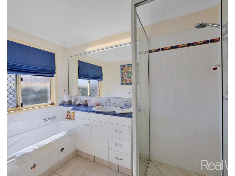 7 Amaroo Crescent, Innes Park QLD 4670