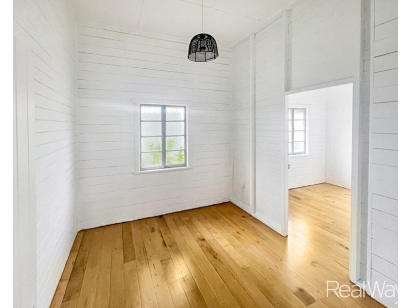 5 McIlwraith Street, Bundaberg South QLD 4670