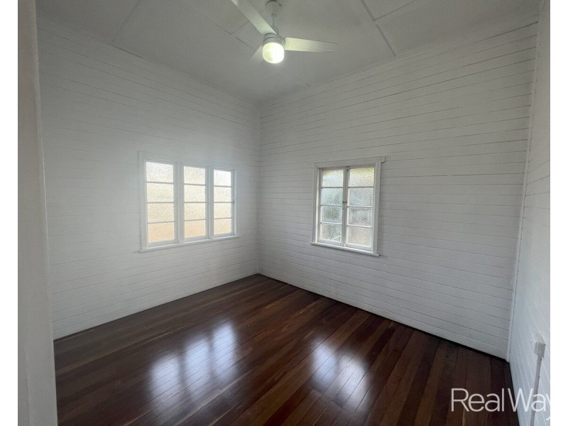 5 McIlwraith Street, Bundaberg South QLD 4670