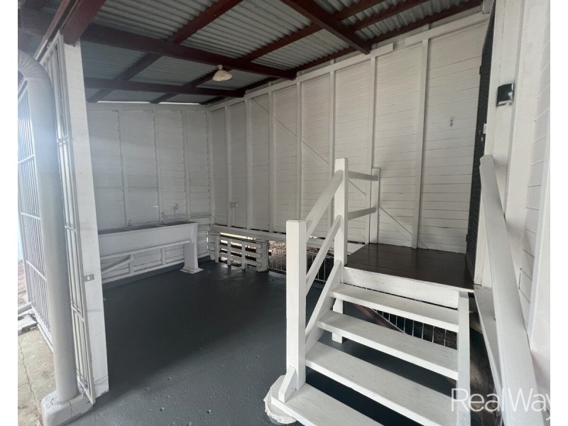 5 McIlwraith Street, Bundaberg South QLD 4670