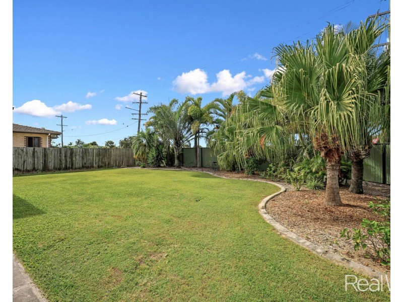 3/2 King Street, Bundaberg North QLD 4670