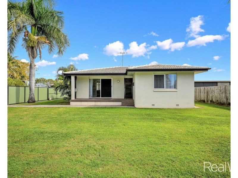 3/2 King Street, Bundaberg North QLD 4670