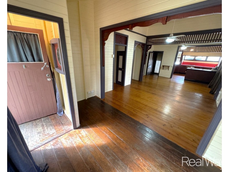 8 Buss Street, Bundaberg South QLD 4670