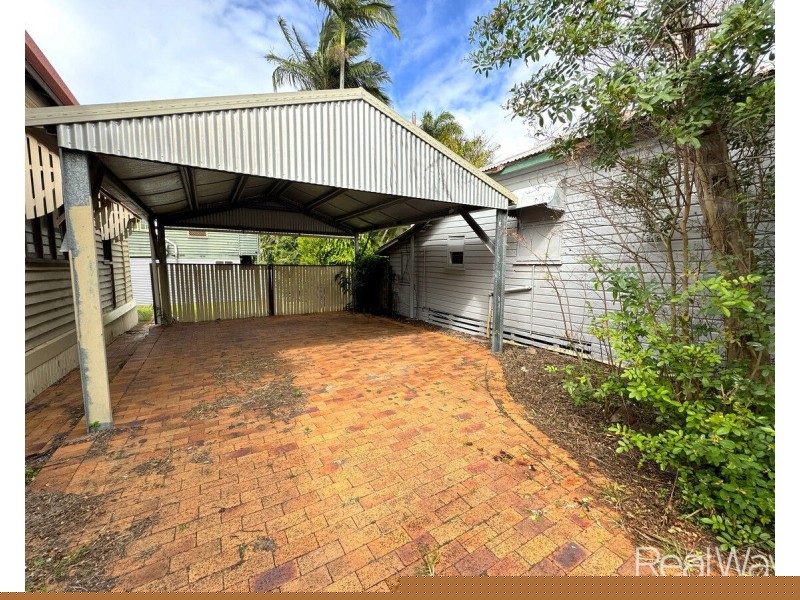 8 Buss Street, Bundaberg South QLD 4670