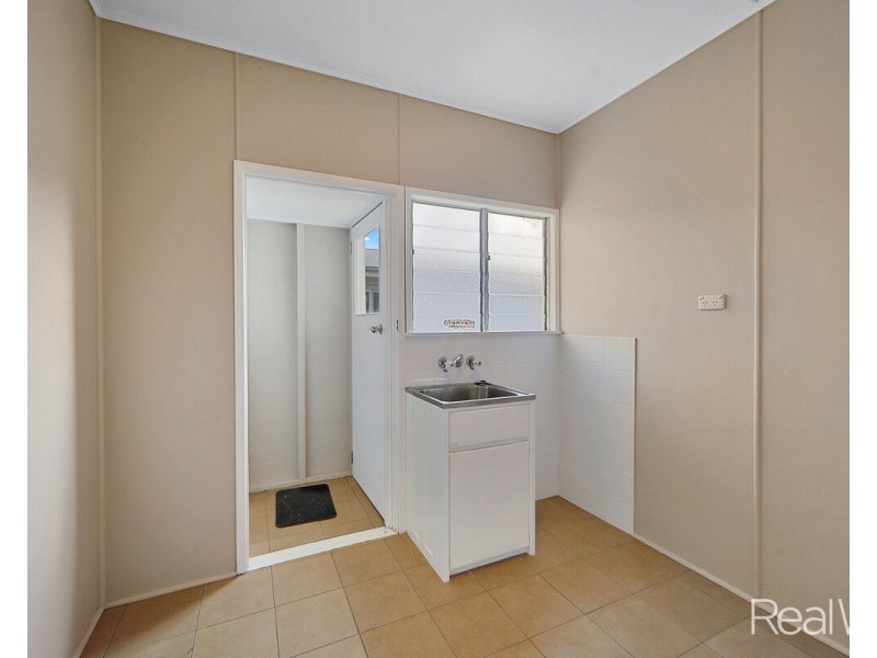 23 Redmond Street, Avenell Heights QLD 4670