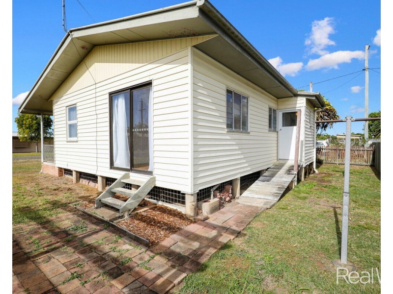 23 Redmond Street, Avenell Heights QLD 4670