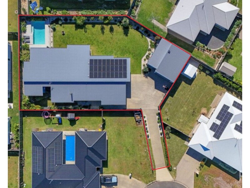 12 Hayman Place, Innes Park QLD 4670