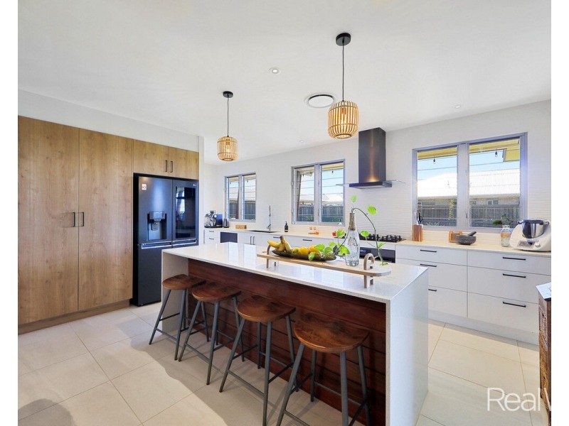 12 Hayman Place, Innes Park QLD 4670