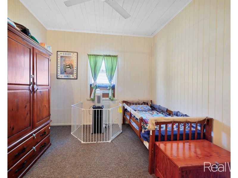 14 Scotland Street, Bundaberg East QLD 4670