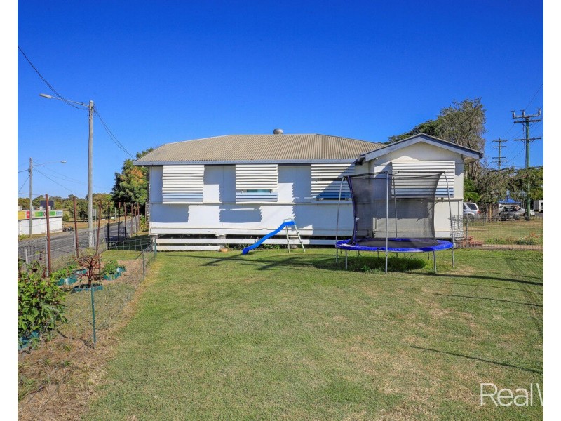 14 Scotland Street, Bundaberg East QLD 4670