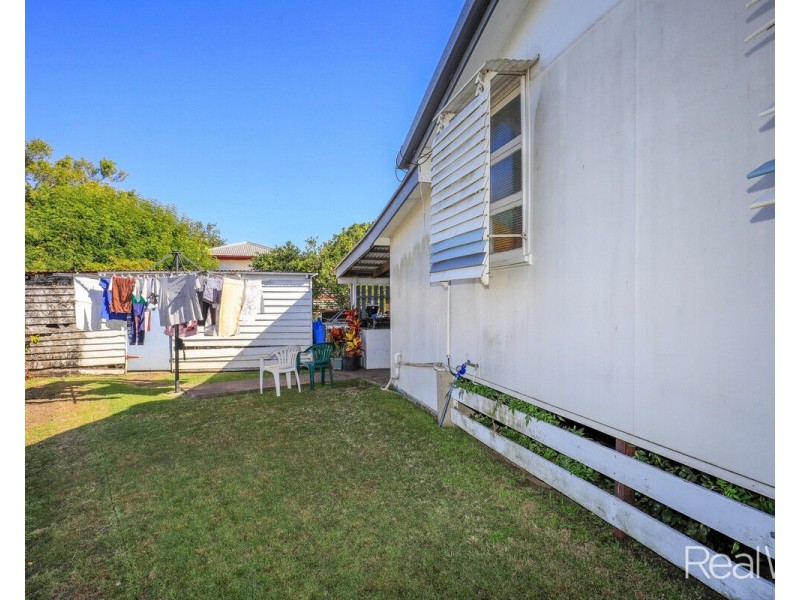 14 Scotland Street, Bundaberg East QLD 4670