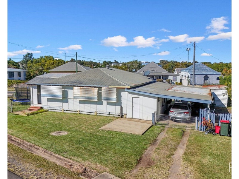 14 Scotland Street, Bundaberg East QLD 4670
