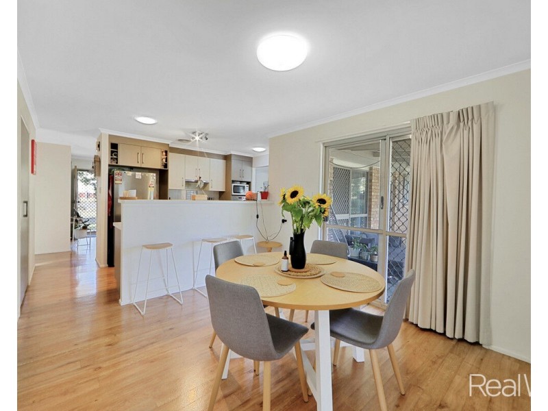 33 Totten Street, Kepnock QLD 4670