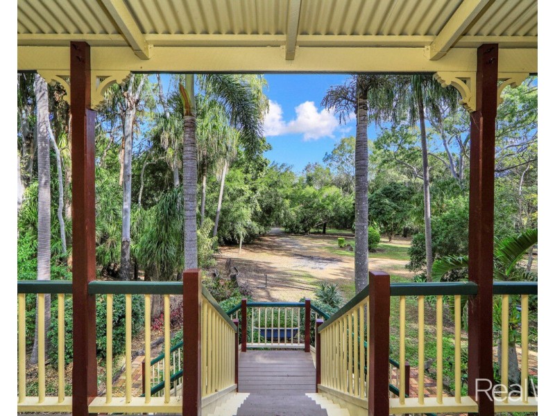 190 Murdochs Road, Moore Park Beach QLD 4670