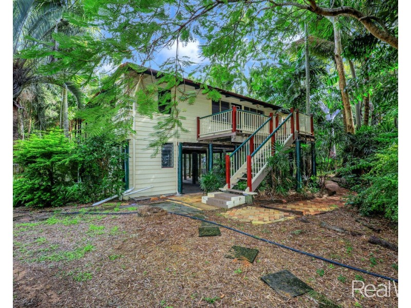 190 Murdochs Road, Moore Park Beach QLD 4670