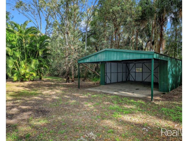 190 Murdochs Road, Moore Park Beach QLD 4670