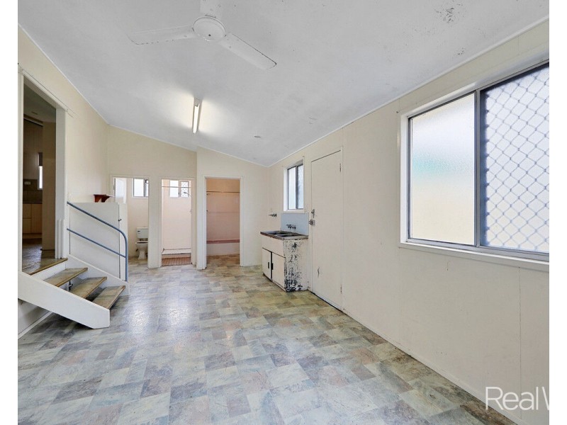 160 Barolin Street, Walkervale QLD 4670