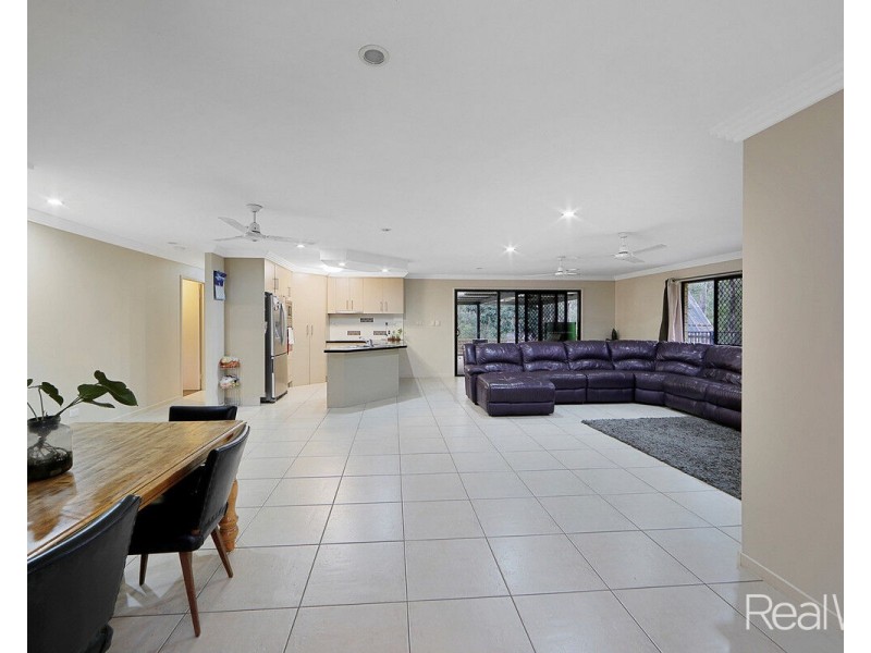 5 Greg Tobin Court, Avondale QLD 4670