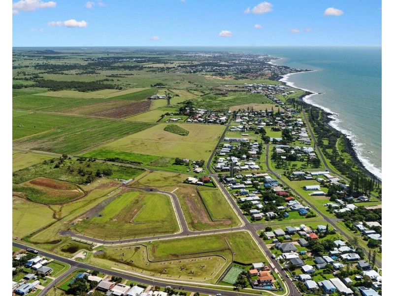 12 Cordell Drive, Elliott Heads QLD 4670