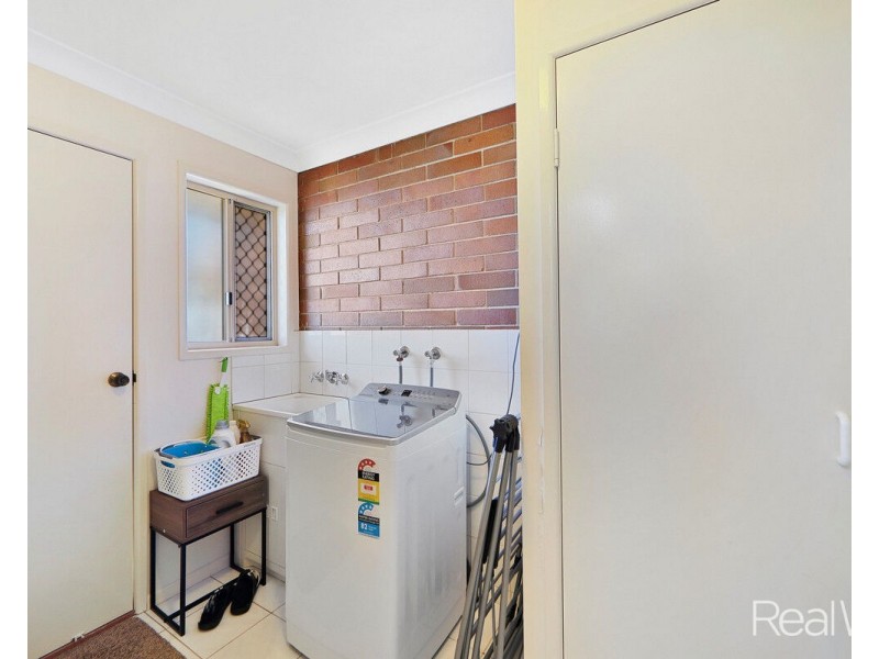 24 Dennis Court, Avoca QLD 4670