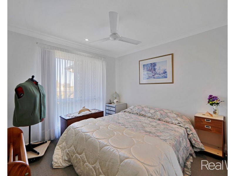 21 Palmerston Drive, Branyan QLD 4670
