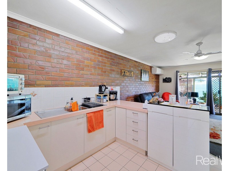 2/1 Donald Smith Drive, Bundaberg East QLD 4670