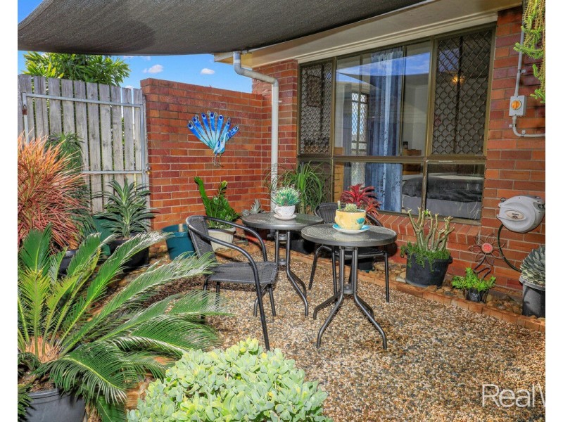 2/1 Donald Smith Drive, Bundaberg East QLD 4670