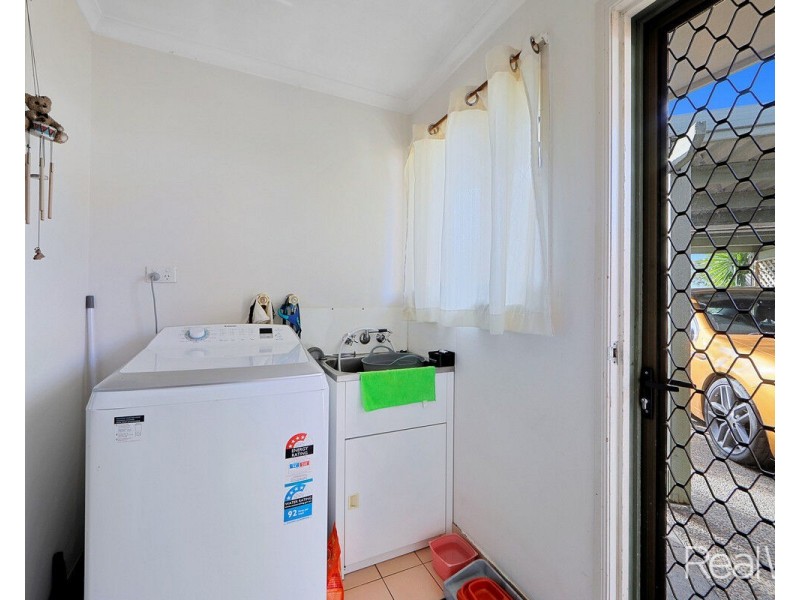 2/1 Donald Smith Drive, Bundaberg East QLD 4670