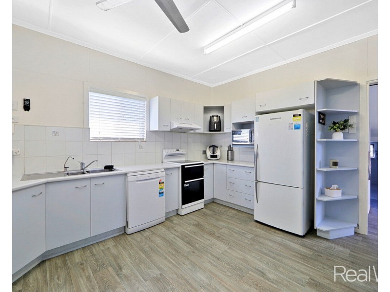 36 FE Walker Street, Kepnock QLD 4670
