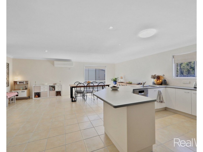 14 Settlement Court, Bargara QLD 4670