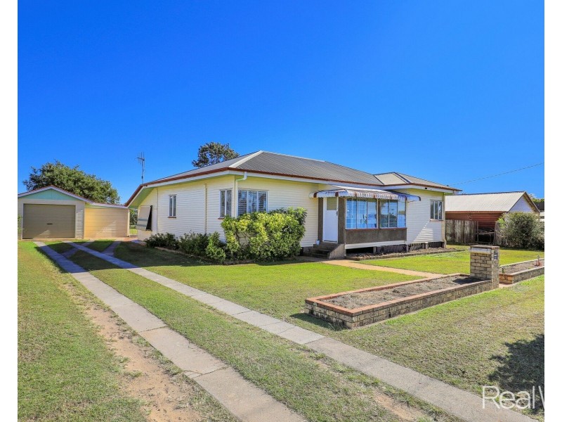 2 Dix Street, Kepnock QLD 4670