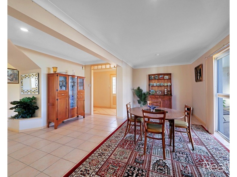 1 Gammie Court, Avenell Heights QLD 4670