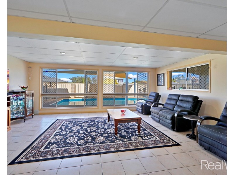 1 Gammie Court, Avenell Heights QLD 4670