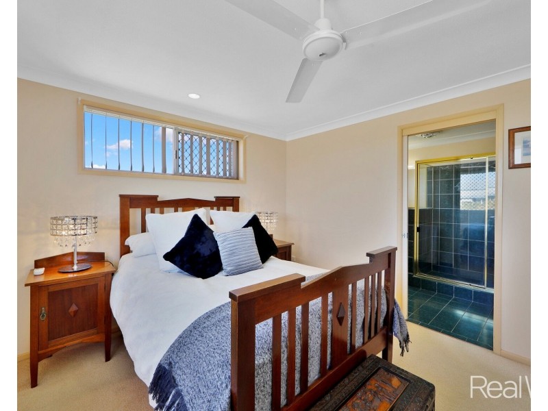 1 Gammie Court, Avenell Heights QLD 4670
