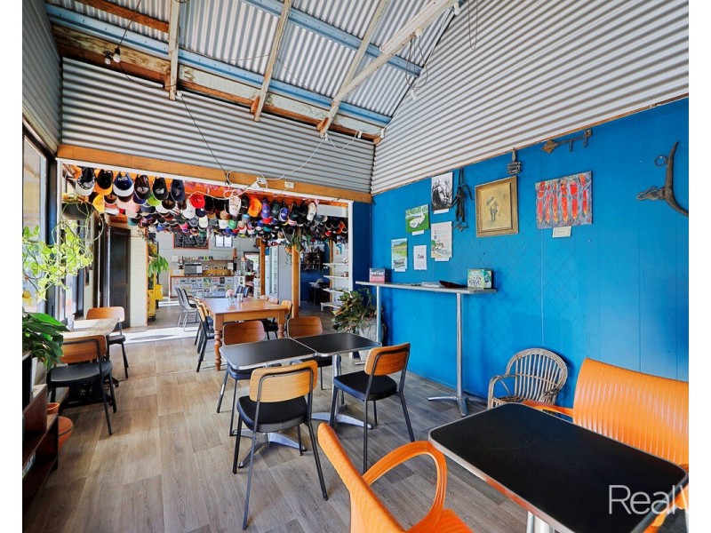 13 Queen Street, Cordalba QLD 4660