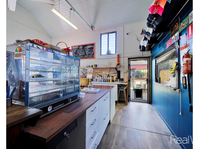 13 Queen Street, Cordalba QLD 4660