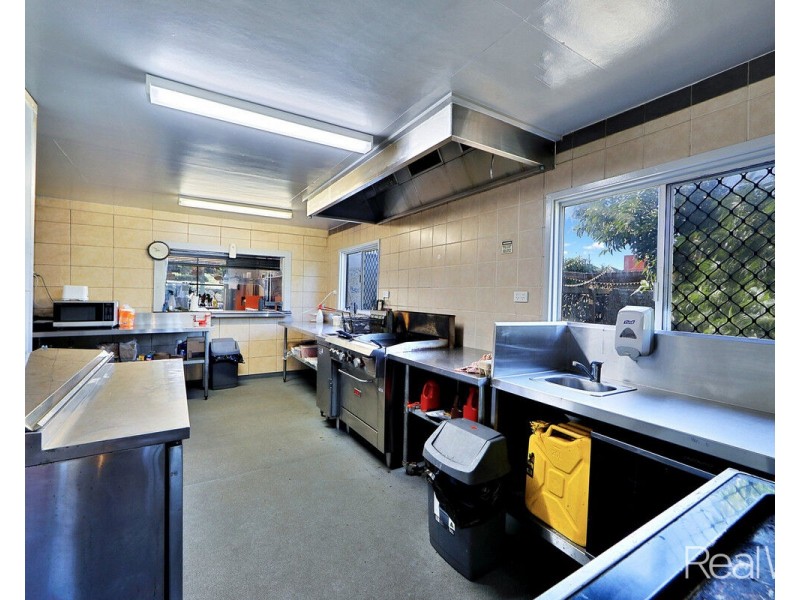 13 Queen Street, Cordalba QLD 4660