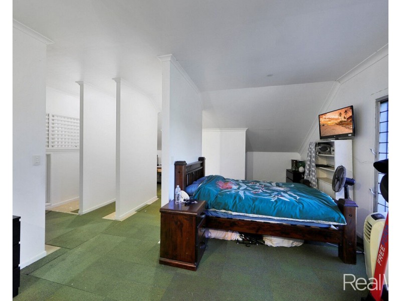 13 Queen Street, Cordalba QLD 4660