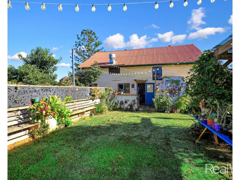 13 Queen Street, Cordalba QLD 4660