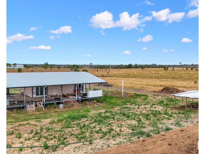 946 Hummock Road, Calavos QLD 4670